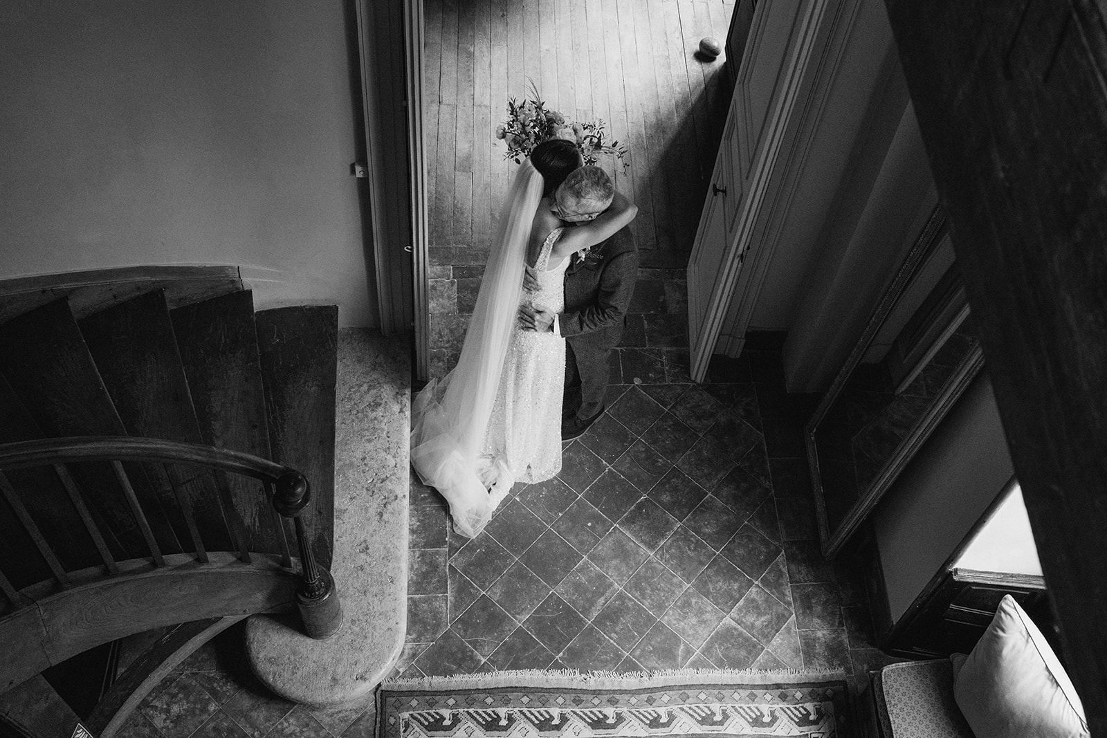 Chateau Lartigolle wedding documentary style photos with York Place Studios