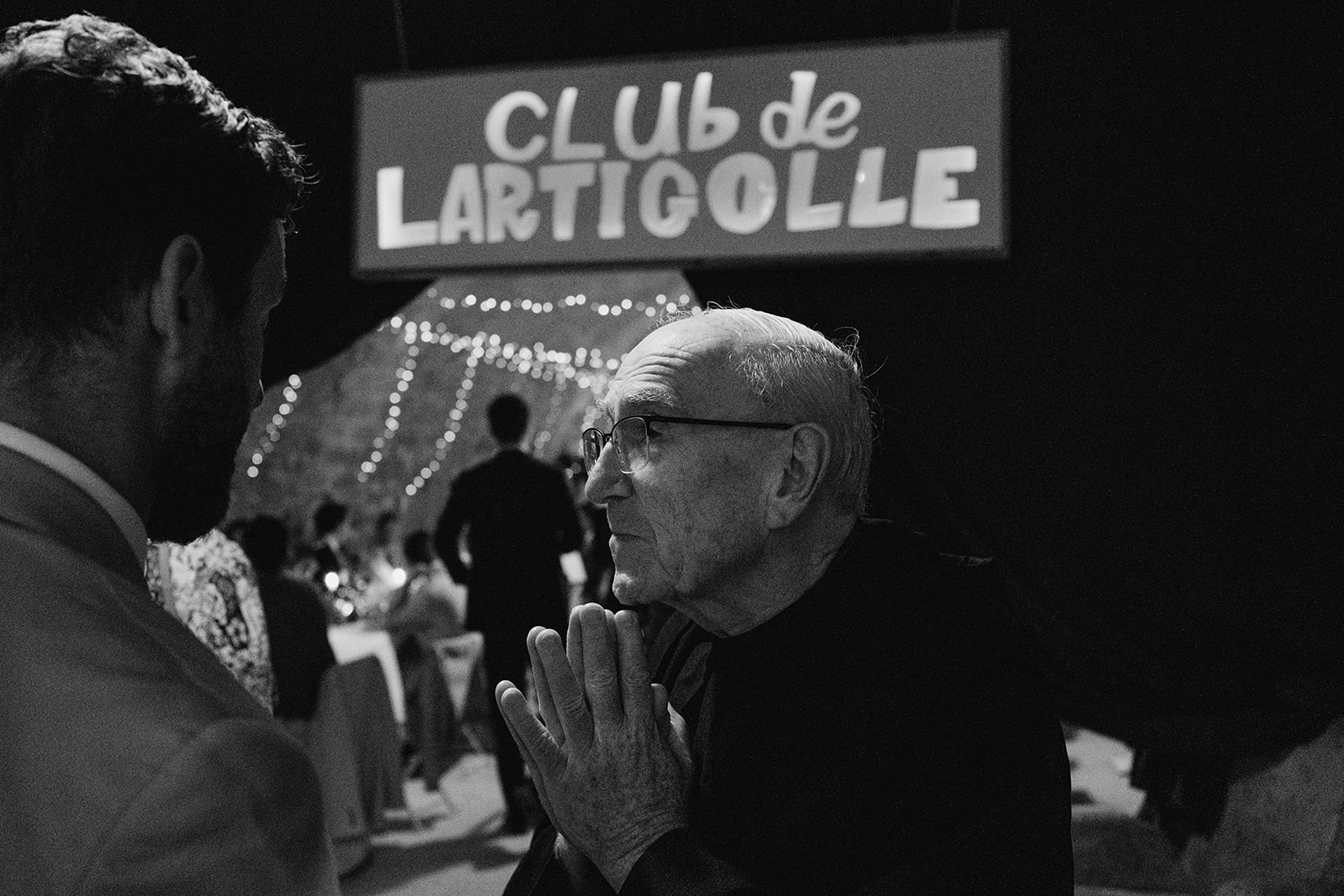 Chateau Lartigolle wedding documentary style photos with York Place Studios