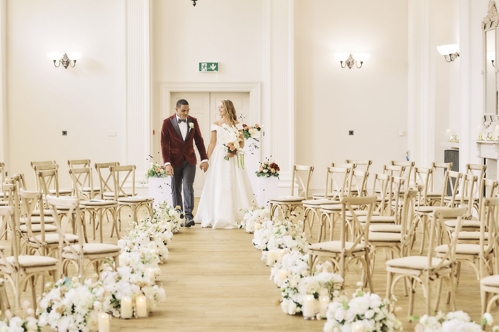 Kings Head Hotel Cirencester styled for a wedding by Sandra at Fabulous Functions UK