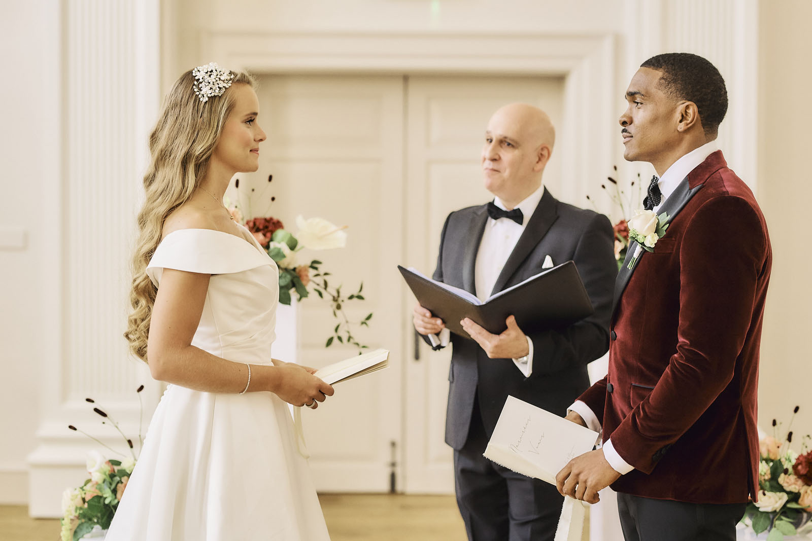 Kings Head Hotel Cirencester styled for a wedding by Sandra at Fabulous Functions UK