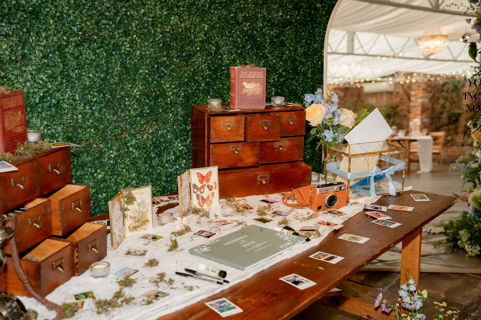 Summer wedding at Northbrook Park with Cat Brant Photography