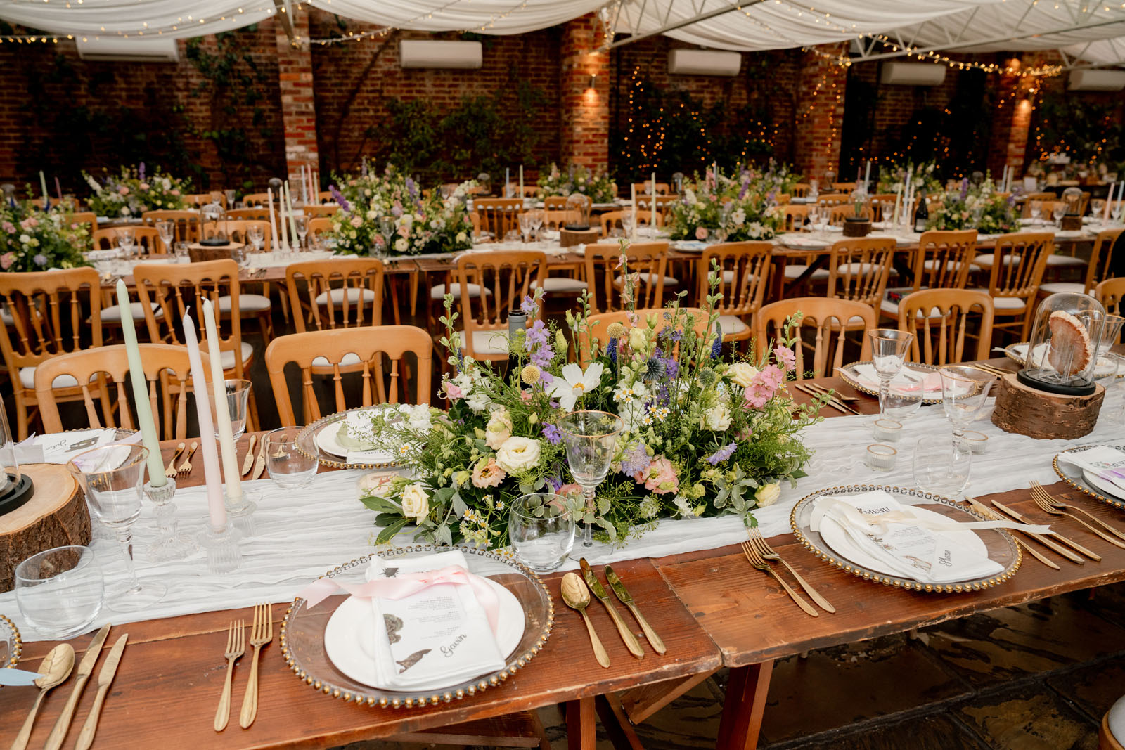 Summer wedding at Northbrook Park with Cat Brant Photography