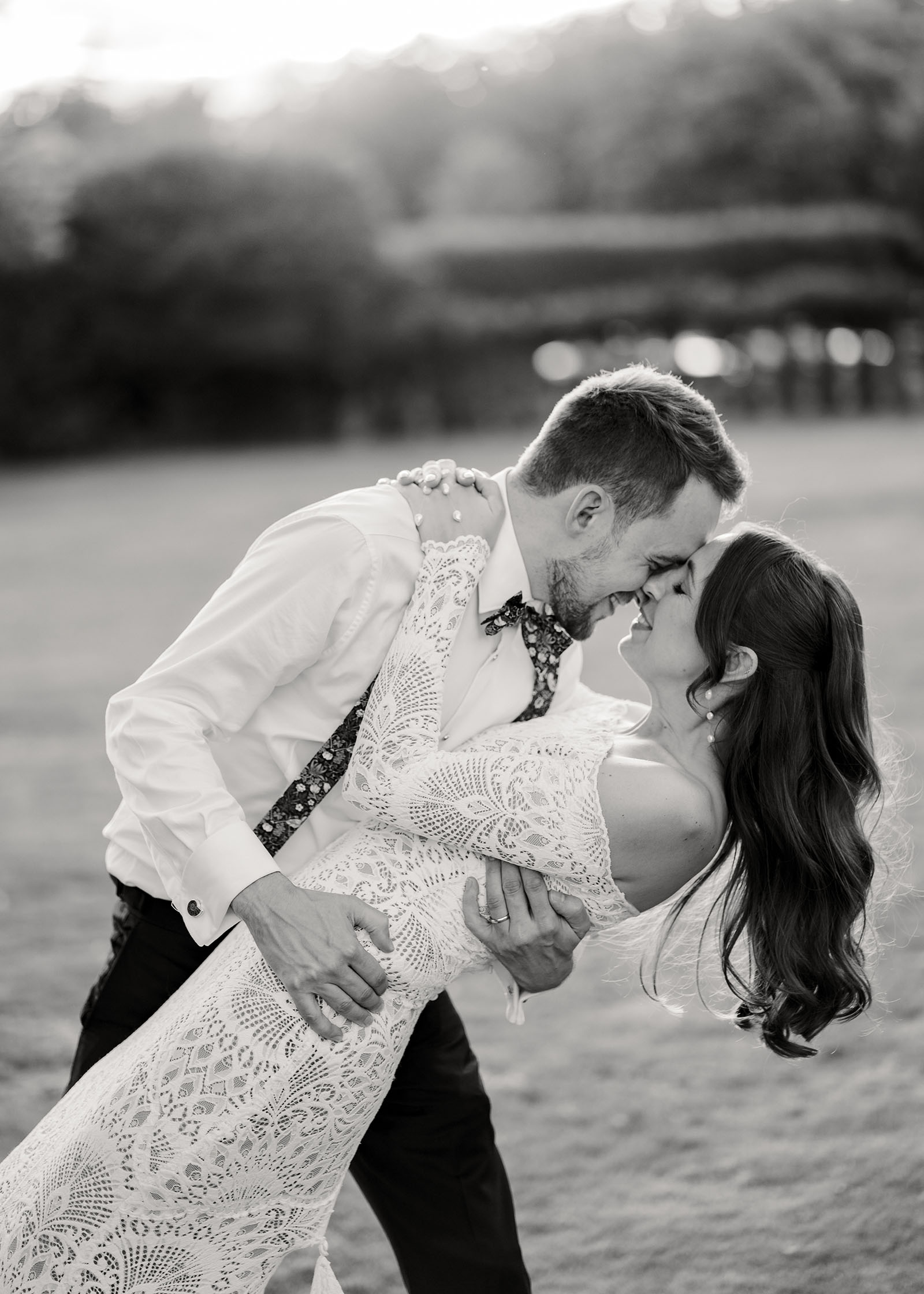 Summer wedding at Northbrook Park with Cat Brant Photography