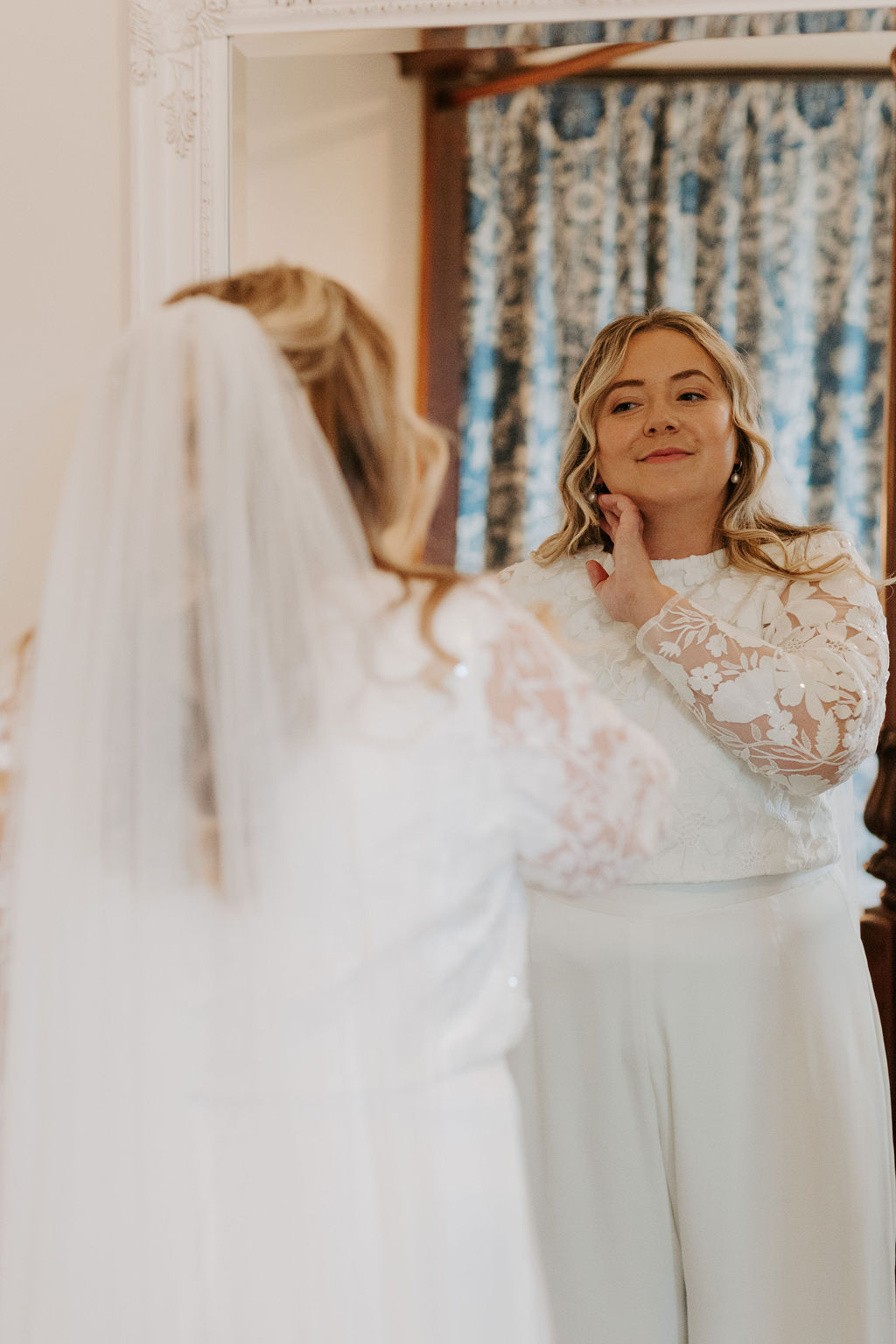 Colourful DIY wedding with streamers and stunning flowers at Colehayes Park South Devon with Hannah Timm Photography
