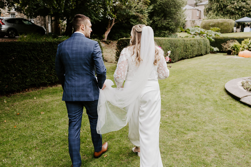 Colourful DIY wedding with streamers and stunning flowers at Colehayes Park South Devon with Hannah Timm Photography