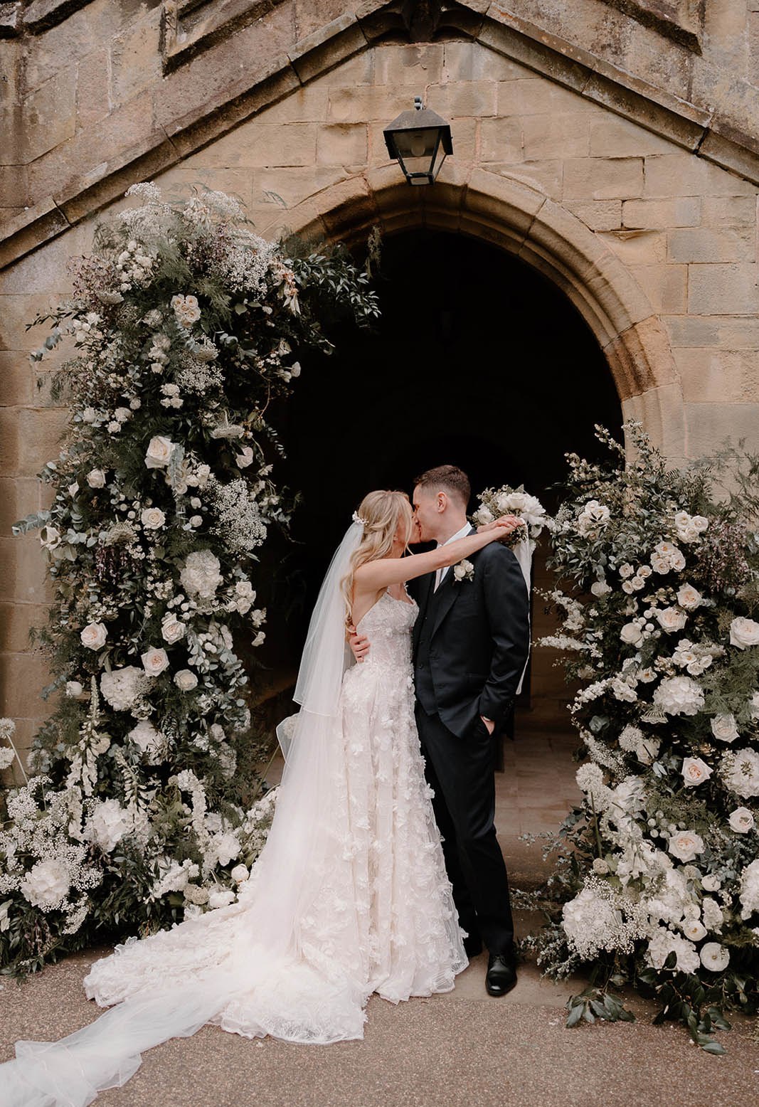 Wedding flowers by Jemma Khan Studio at Chatsworth photographed by Sophie Mort Photography