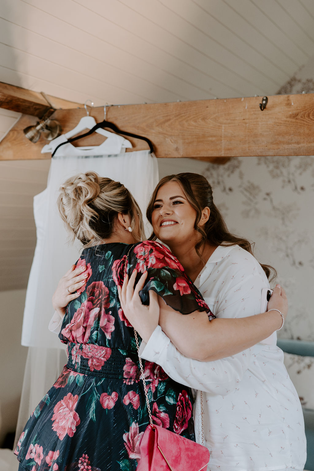South Farm Hertfordshire real wedding with Shell O'Toole Photography
