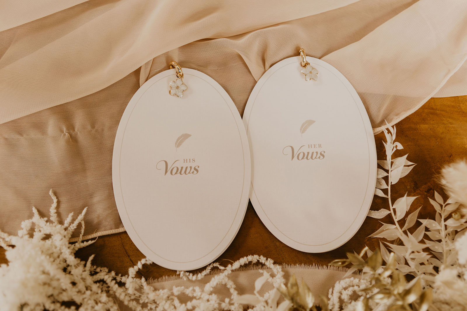 wedding ideas in natural muted champagne tones from Wivenhoe House in Colchester