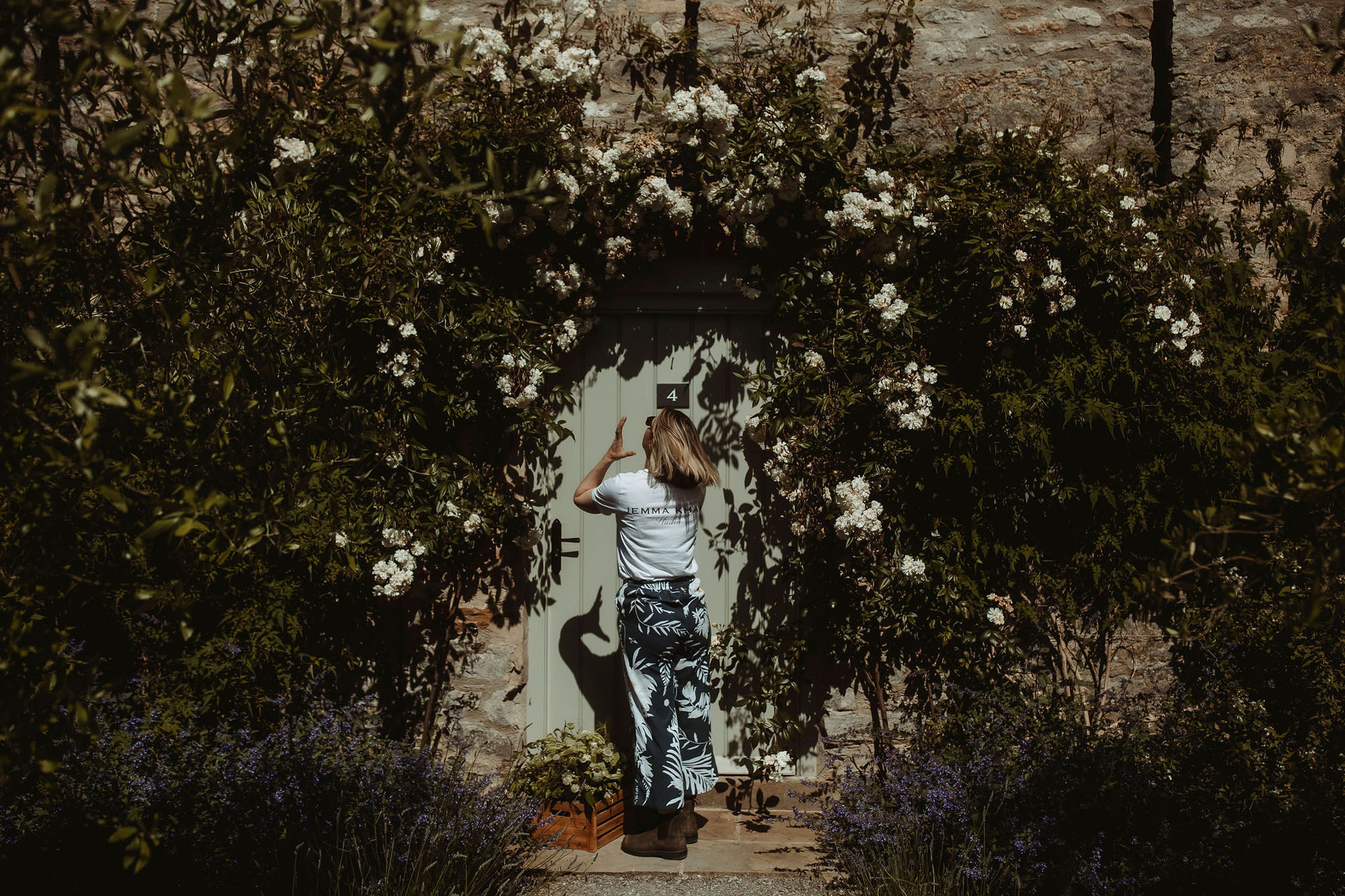 luxury Middleton Lodge wedding in Yorkshire with florals by Jemma Khan Studio and Christopher Western Photography