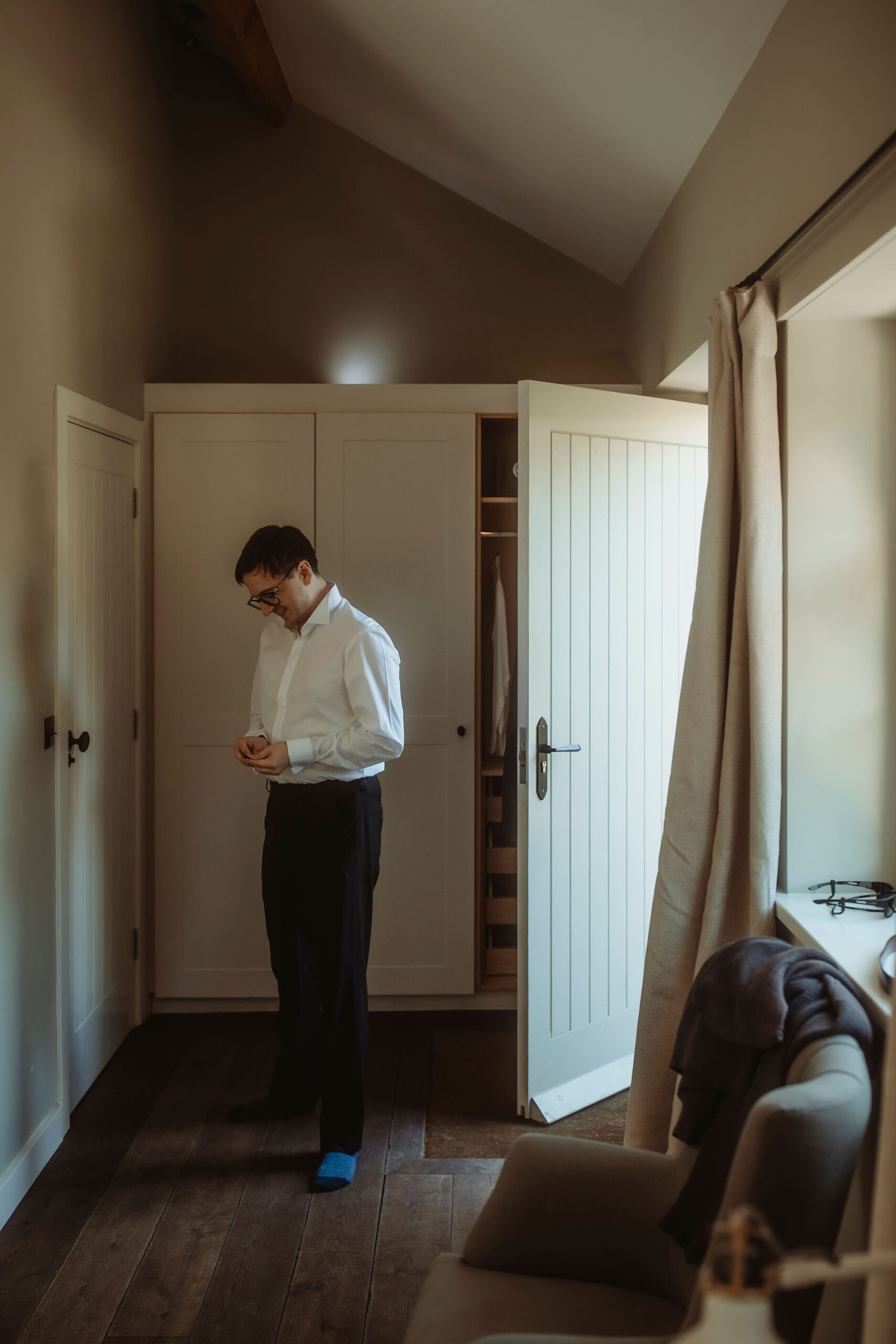 luxury Middleton Lodge wedding in Yorkshire with florals by Jemma Khan Studio and Christopher Western Photography