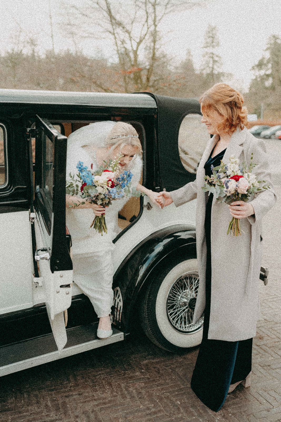 North Yorkshire wedding photographer at Alnwick treehouse wedding