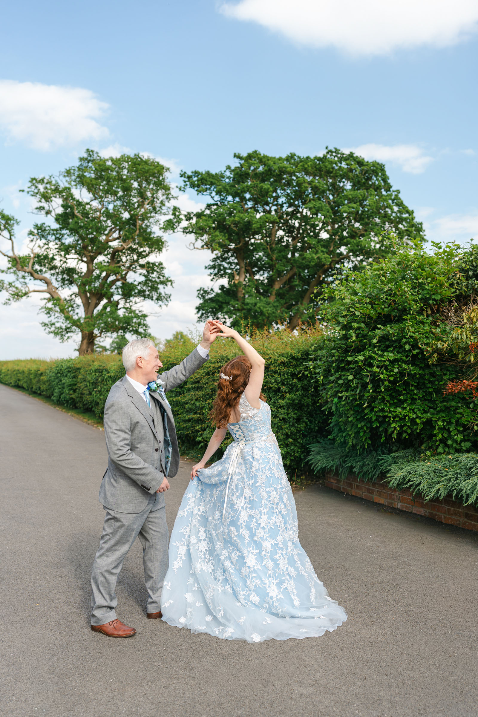 real wedding photography at Sandhole Oak Barn by Christy Photography