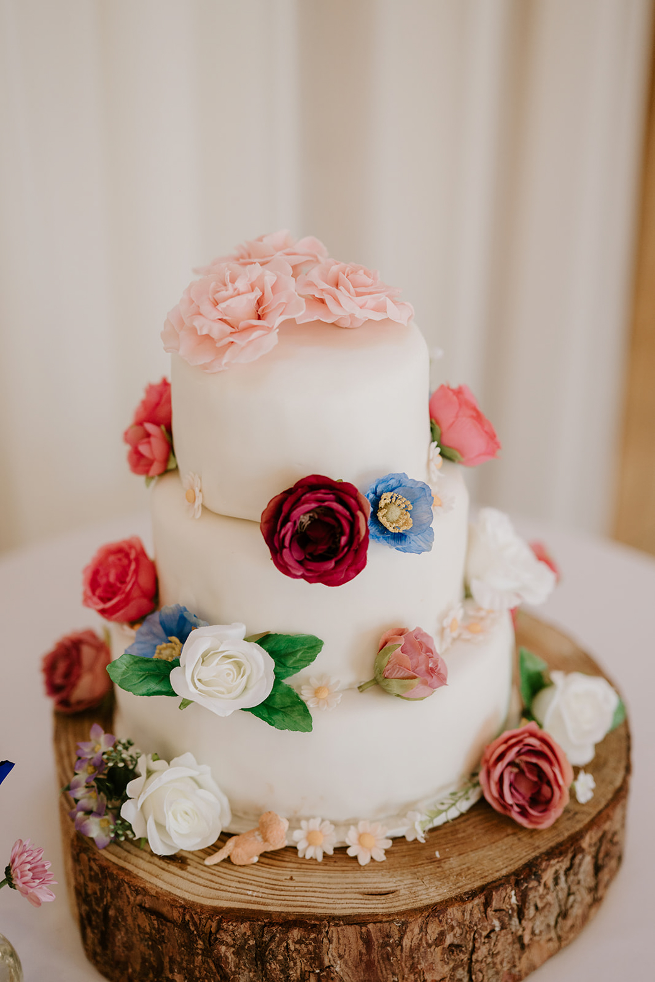 real wedding blog at The Old Kent Barn with Pearce Wedding Photography