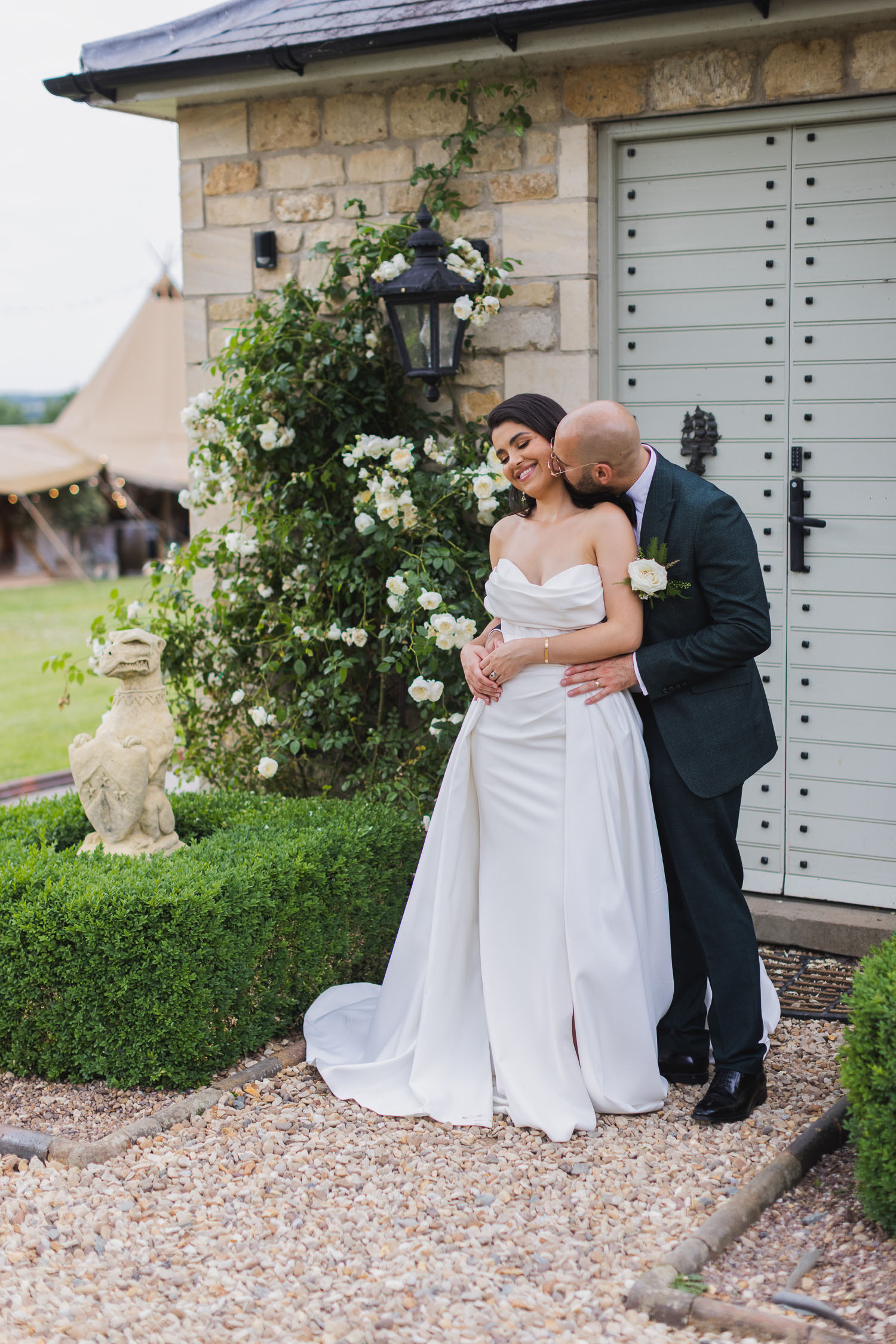 Normanton Park Gardens wedding ideas blog with Ferri Photography