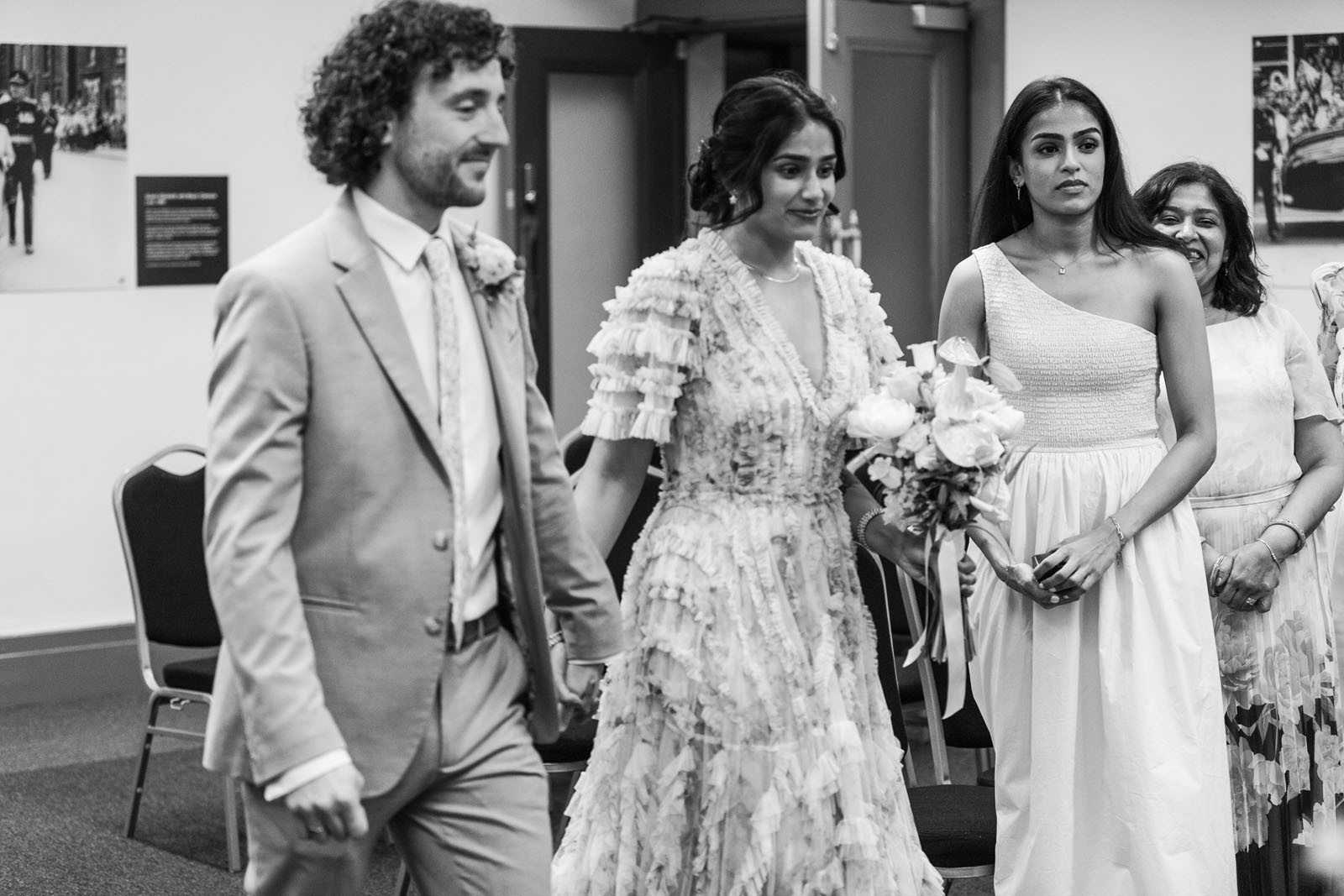 civil wedding Bolton Albert Halls | credit Priti Shikotra Photography