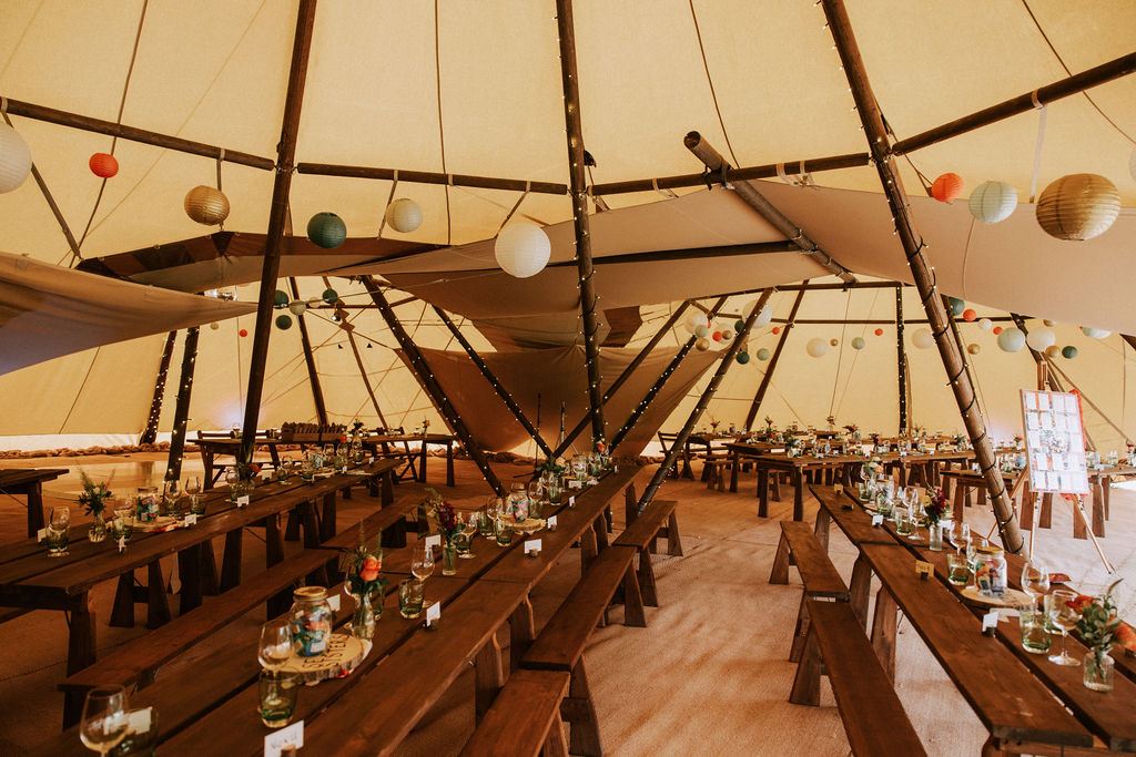 real couple's wedding in Hertfordshire with outdoor ceremony | Nicki Shea Photography at Beaumont Hall
