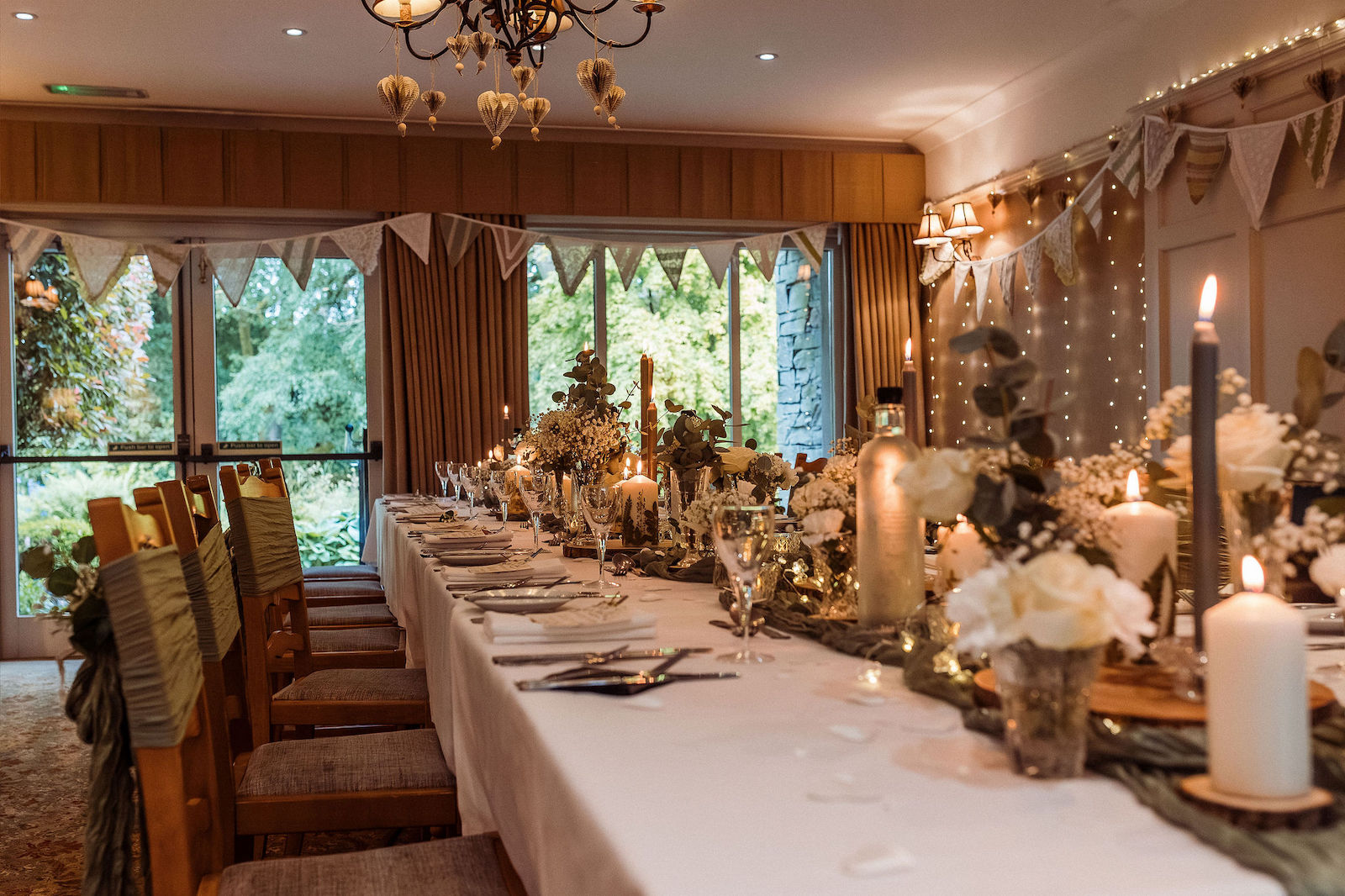 rainy Lake District wedding at Cragwood near Windermere | Mark Battista Photography
