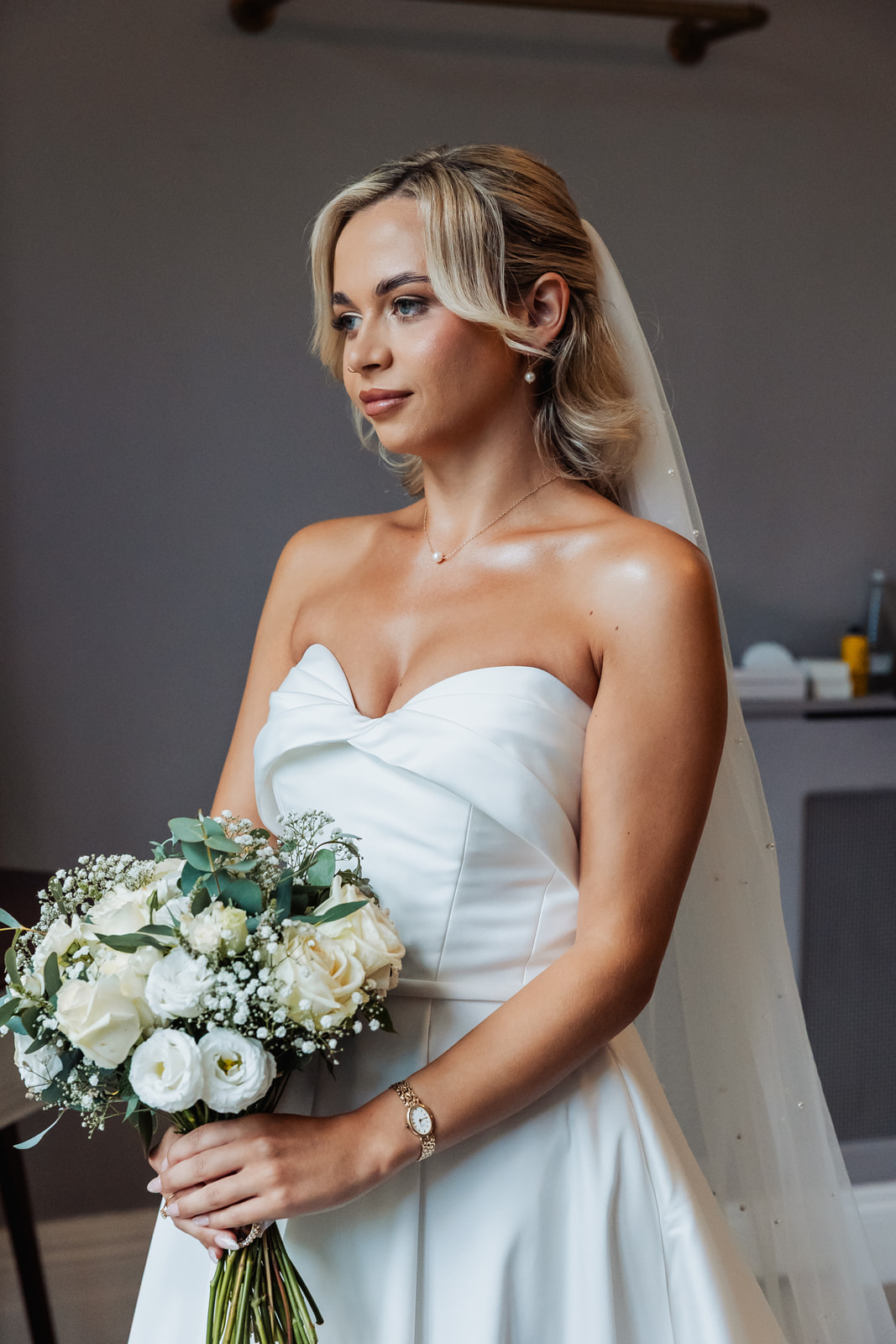 real wedding at Woodlands Hotel Leeds with black tie dress code and images by Yorkshire photographer Fabio Photography from Halifax