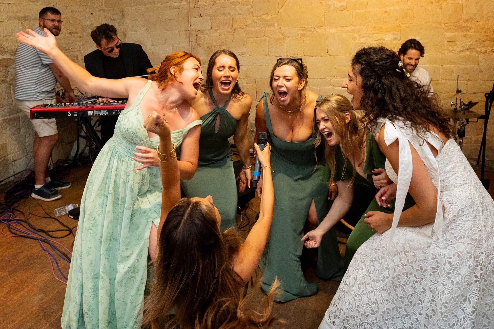 real wedding at Ashley Wood Farm in Wiltshire with Martin Dabek Photography