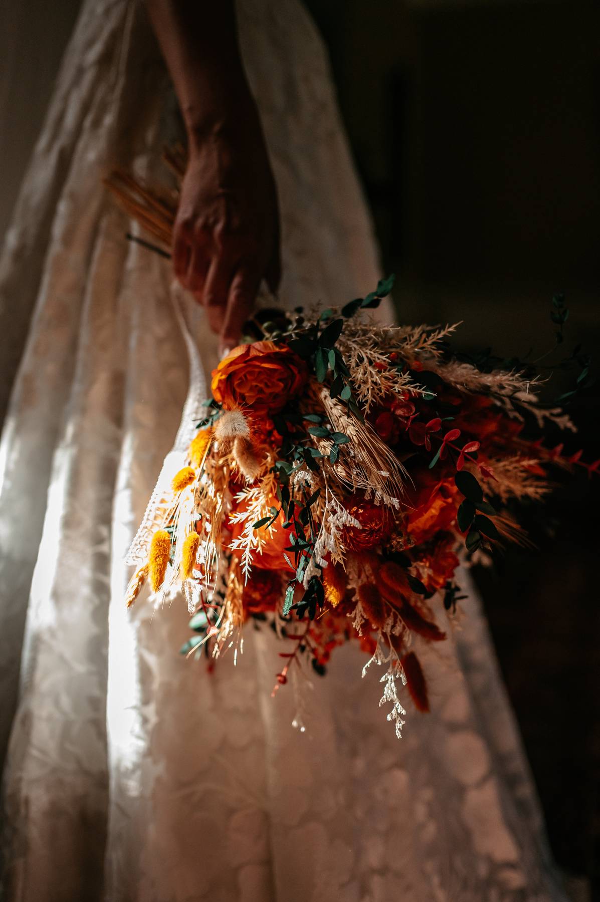 real wedding at Tall Johns House with a sunny outdoor ceremony and autumnal colours | Studio Williams Photography
