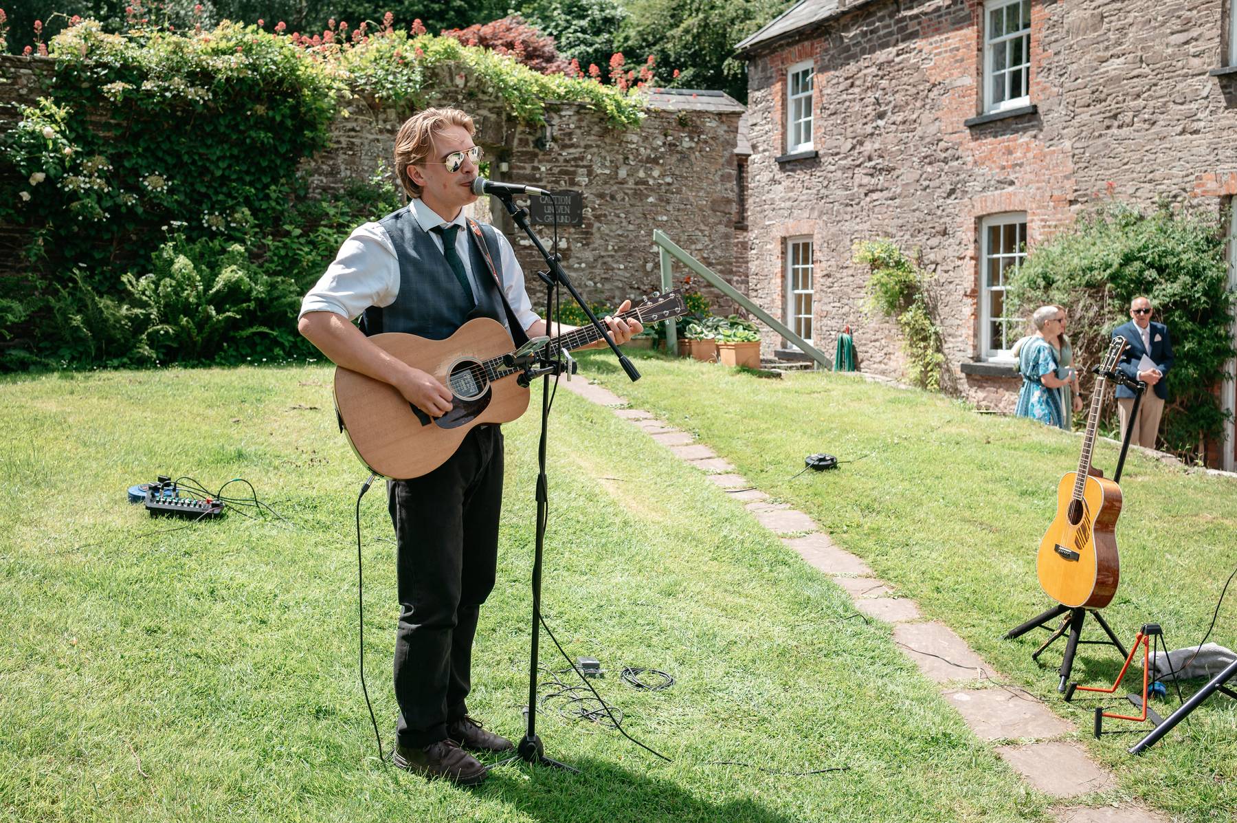 real wedding at Tall Johns House with a sunny outdoor ceremony and autumnal colours | Studio Williams Photography