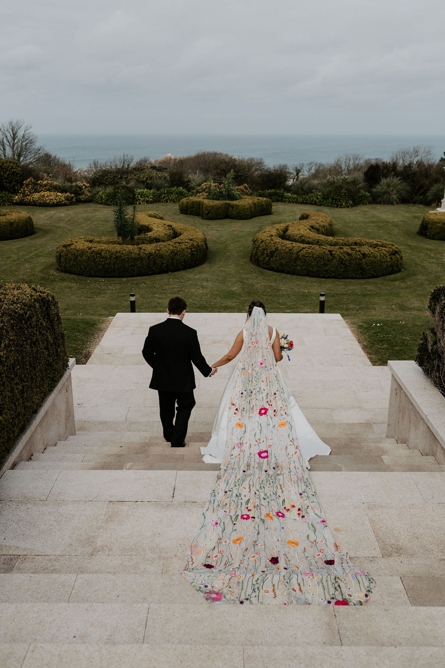 Tregenna castle real wedding with Hannah Timm Photography