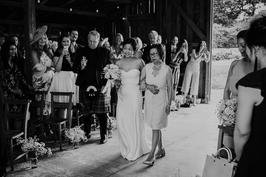 Wedding blog from Nancarrow Cornwall with Alexa Poppe Photography (8)