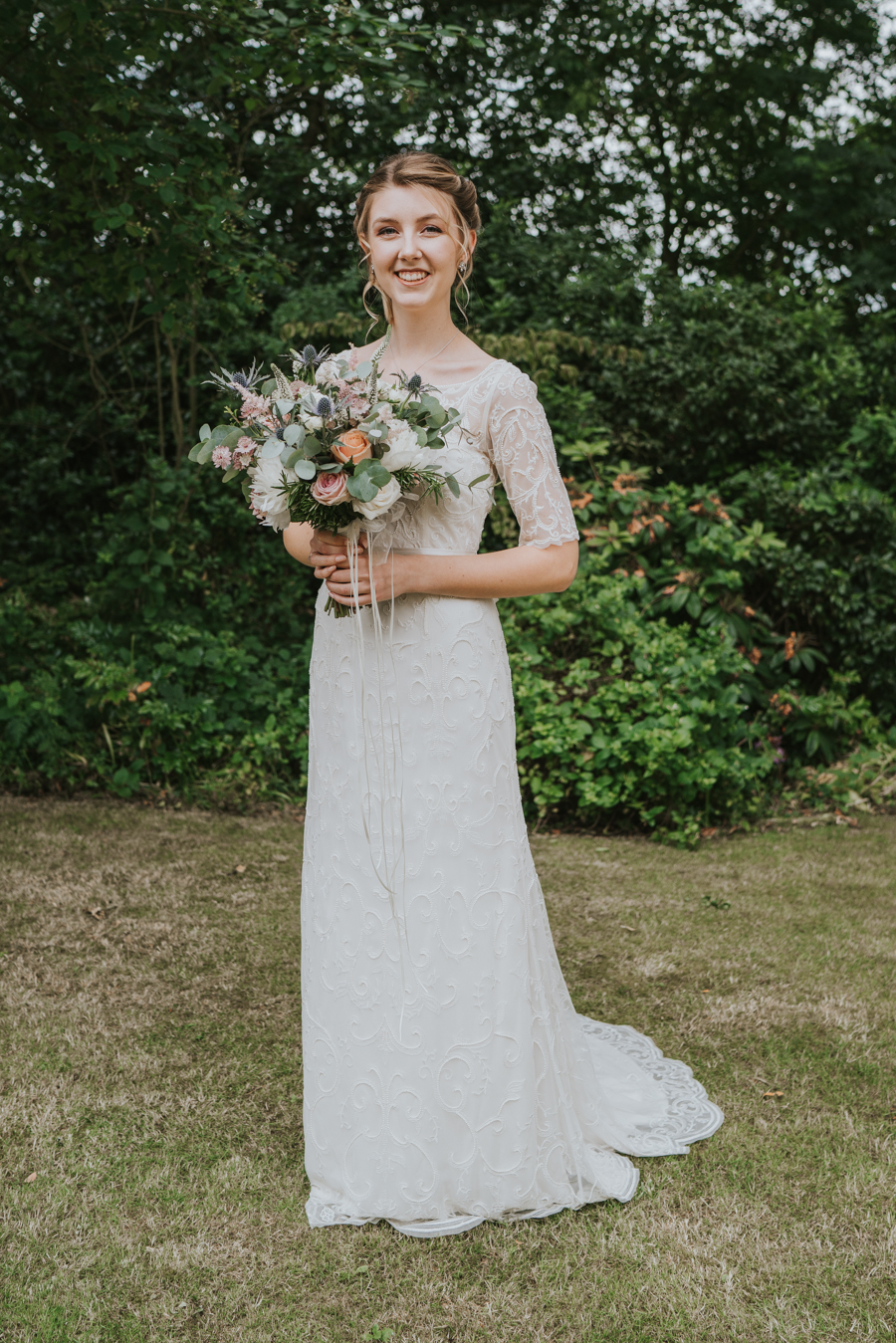 Pretty Norfolk DIY wedding at Binham memorial hall with Grace Elizabeth Photography (7)
