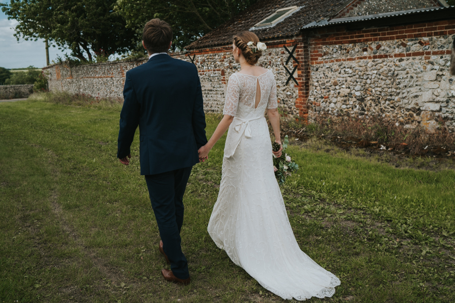 Pretty Norfolk DIY wedding at Binham memorial hall with Grace Elizabeth Photography (39)