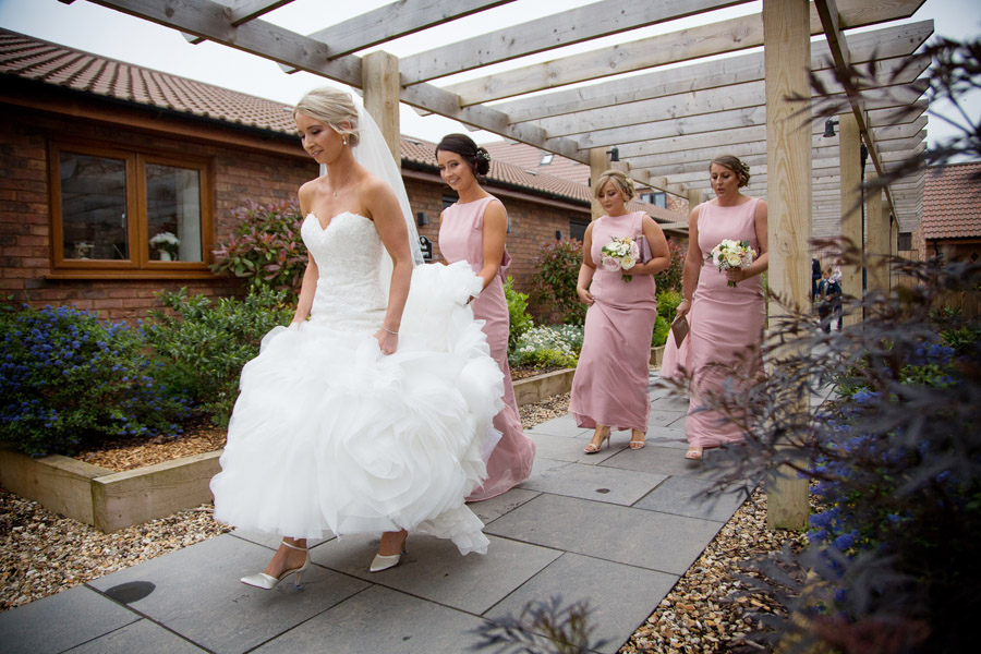 Quantock Lakes wedding styling ideas real wedding photographer Martin Dabek on the English Wedding Blog (3)