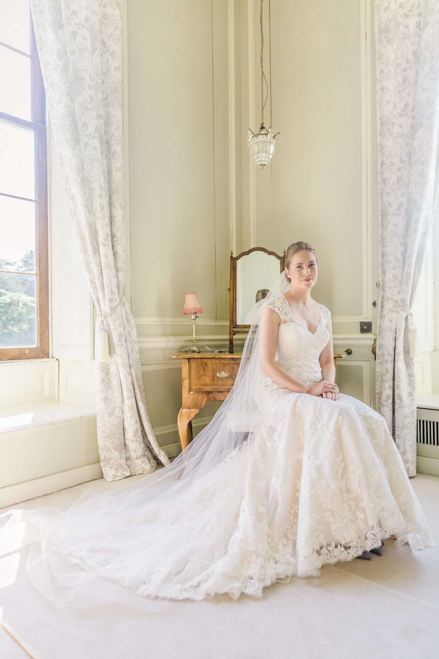 Lovely Essex wedding photographer Ayshea Goldberg on the English Wedding Blog (6)