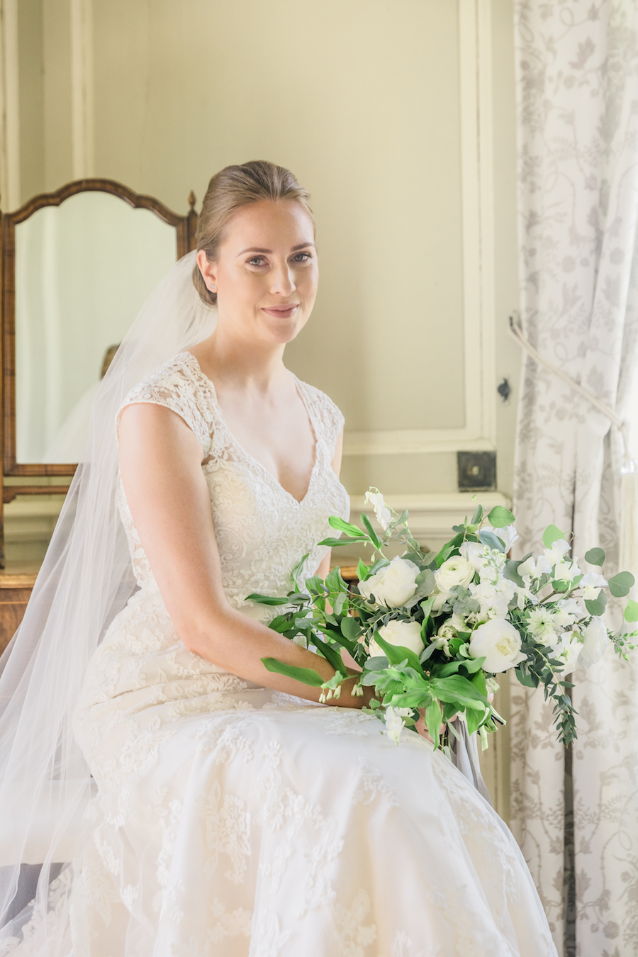 Lovely Essex wedding photographer Ayshea Goldberg on the English Wedding Blog (7)