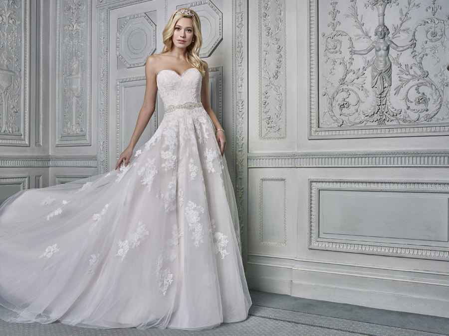 The 2019 Belgravia Collection from Ellis Bridals, featured on the English Wedding Blog (21)