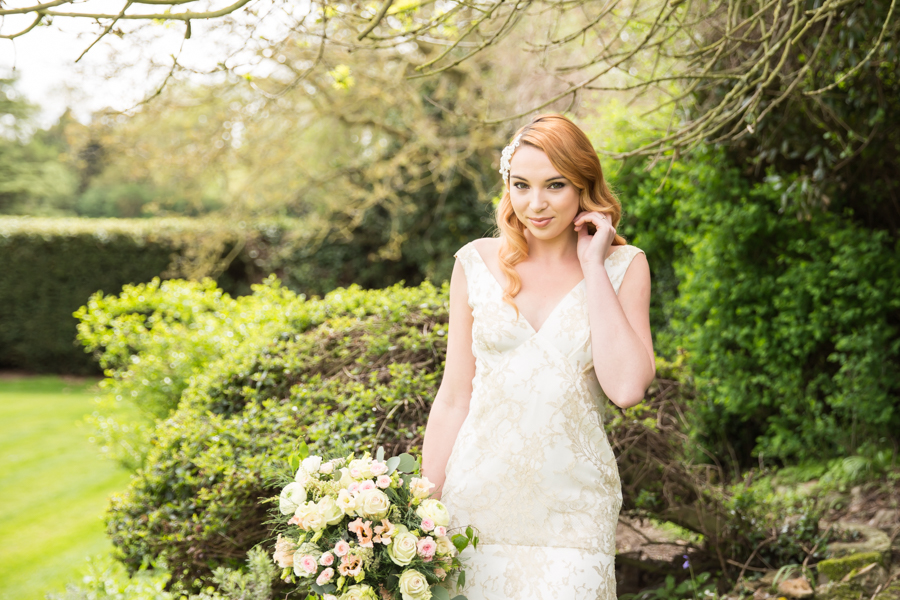 English country garden wedding style ideas with Hannah Larkin Photography (15)