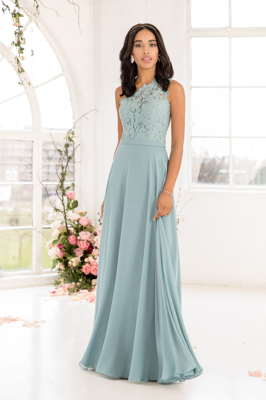 The English Wedding Blog showcases Kelsey Rose bridesmaids dresses for 2019 in dusty pink, pastel yellow and blue and more (8)
