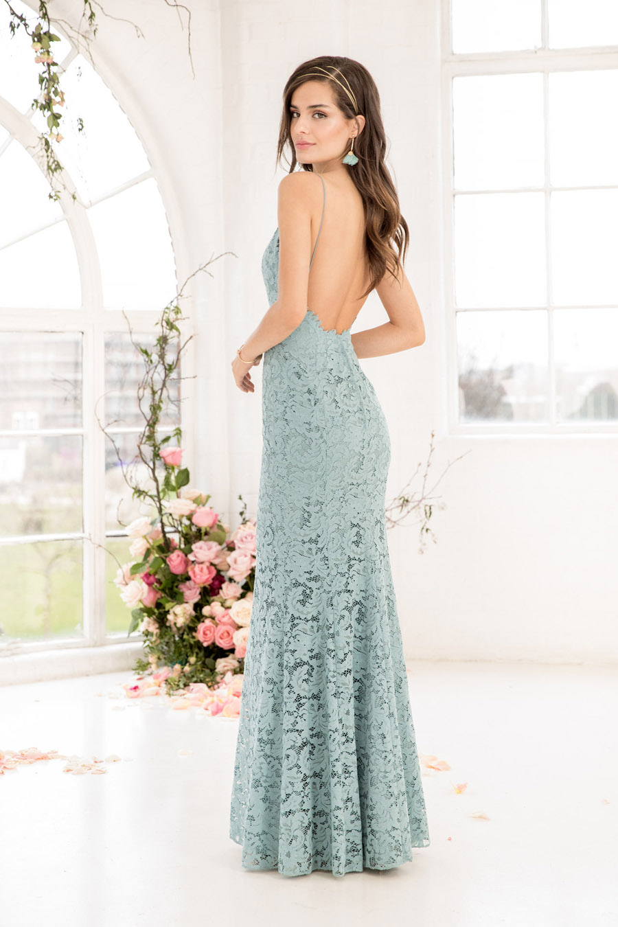 The English Wedding Blog showcases Kelsey Rose bridesmaids dresses for 2019 in dusty pink, pastel yellow and blue and more (5)