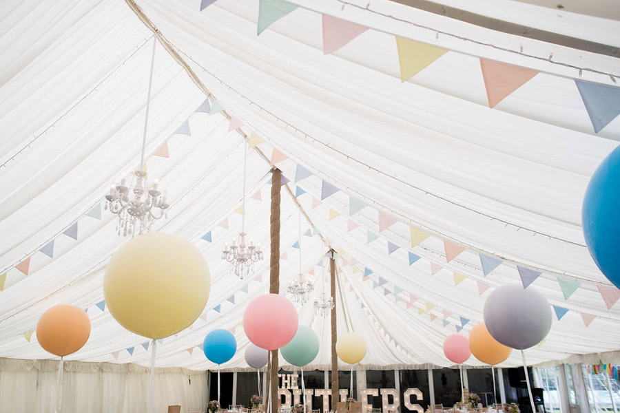 Pastel balloons for a modern wedding at Shenley, with images by Nicola Norton Photography (31)