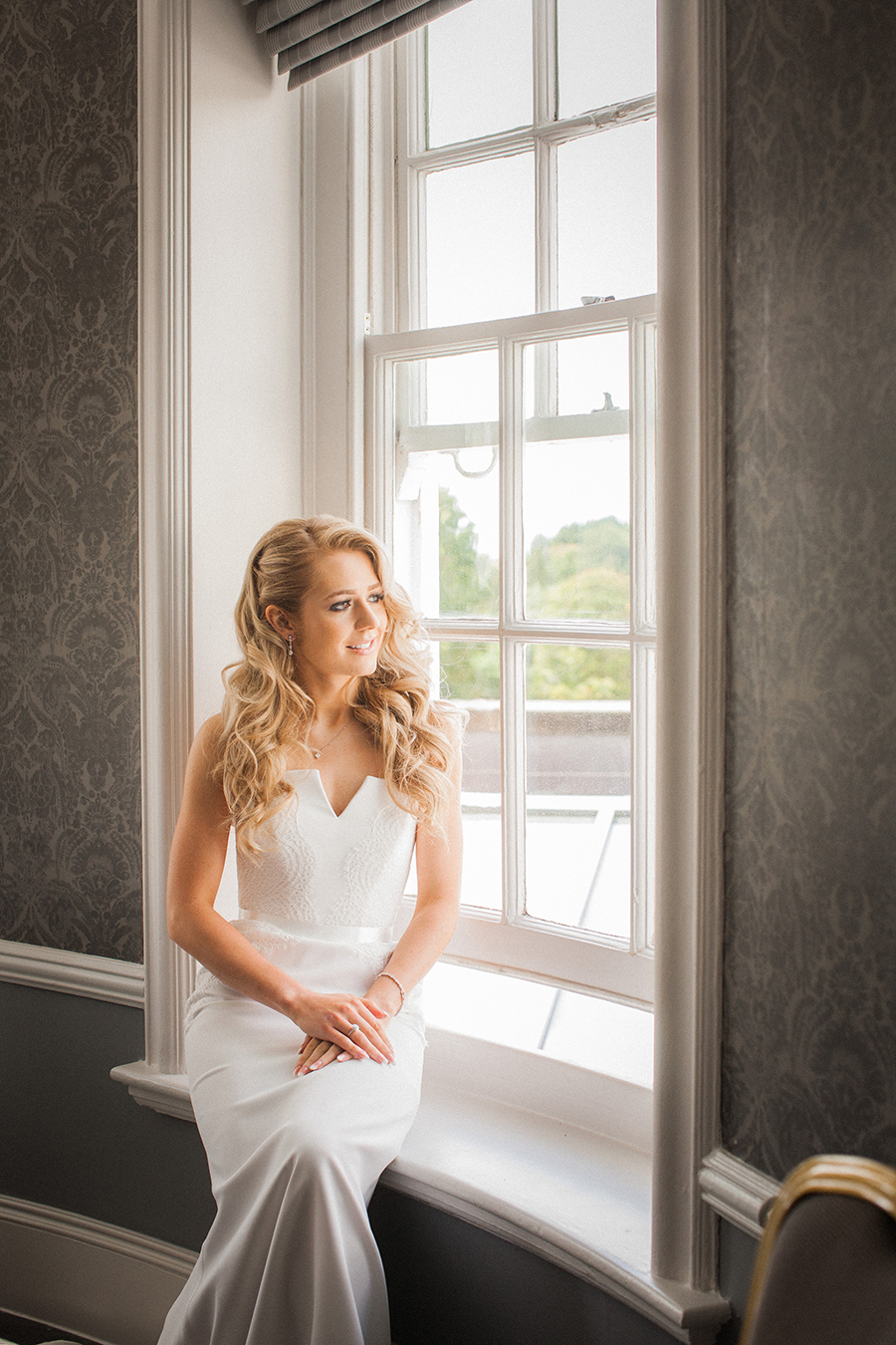 black tie UK wedding blog from Morden Hall with Vivienne Edge Photography (17)