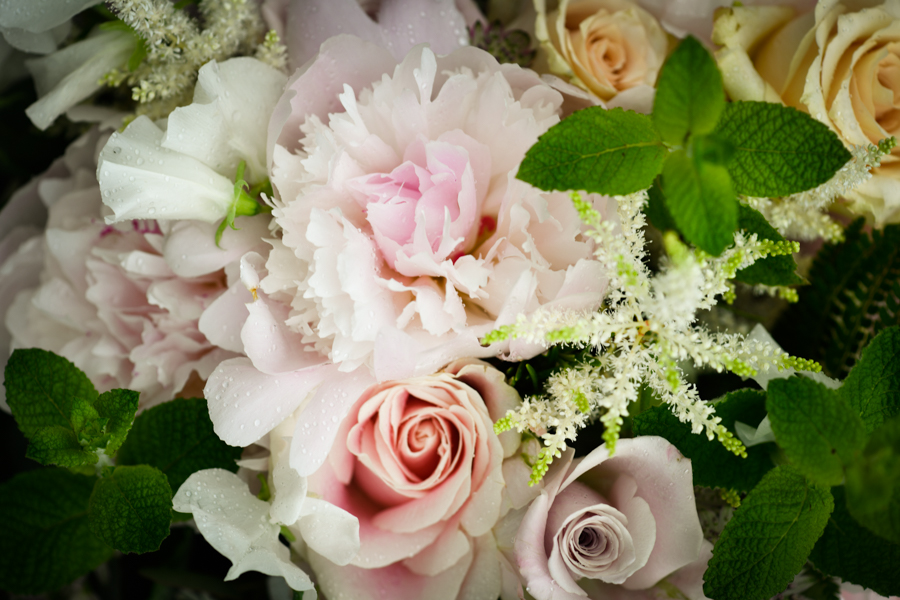 Pink flower wedding ideas and cute wedding dogs on English-Wedding.com with Robin Goodlad Photography (8)