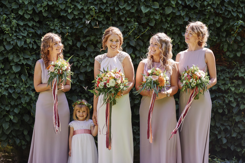 Relaxed styling for a summer wedding near Cambridge with Rose Images Wedding Photography (12)