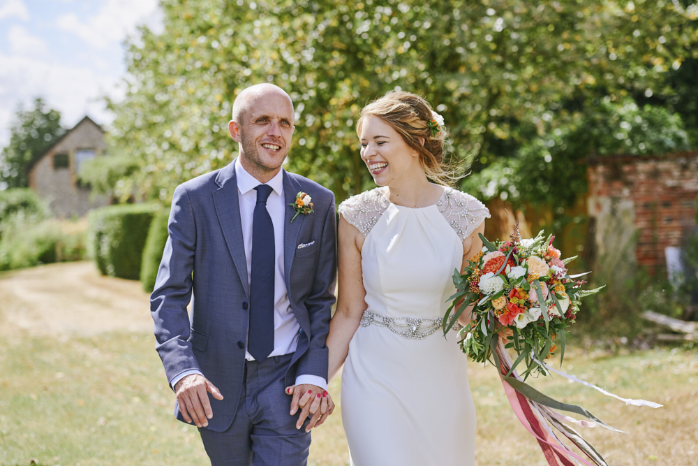 Relaxed styling for a summer wedding near Cambridge with Rose Images Wedding Photography (22)