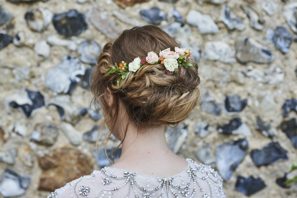 Relaxed styling for a summer wedding near Cambridge with Rose Images Wedding Photography (35)
