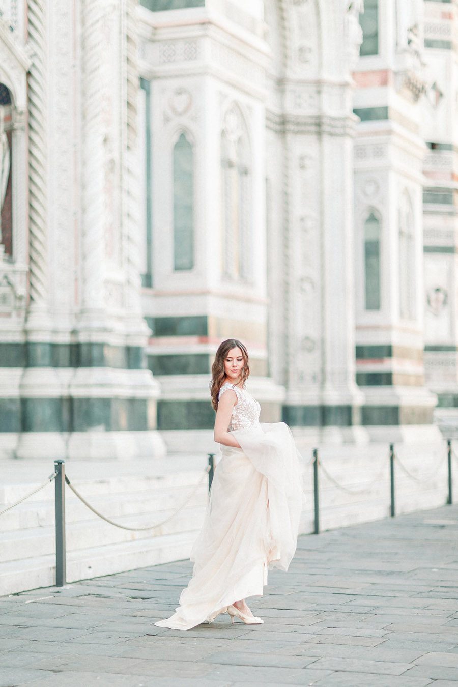 Tuscany Italian wedding ideas styling tips with Sonya Lalla Photography on English-Wedding.com (47)