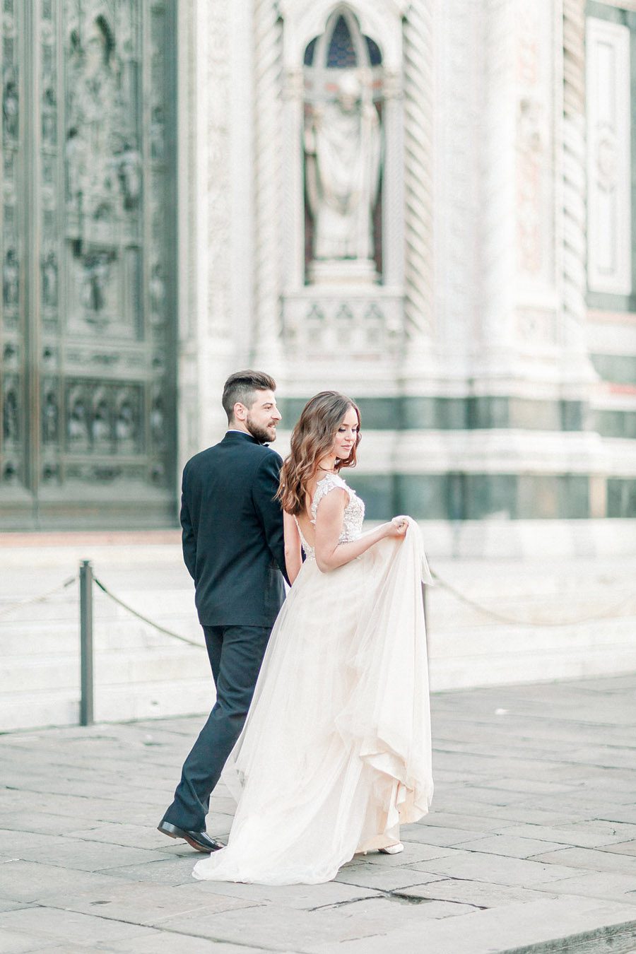 Tuscany Italian wedding ideas styling tips with Sonya Lalla Photography on English-Wedding.com (44)