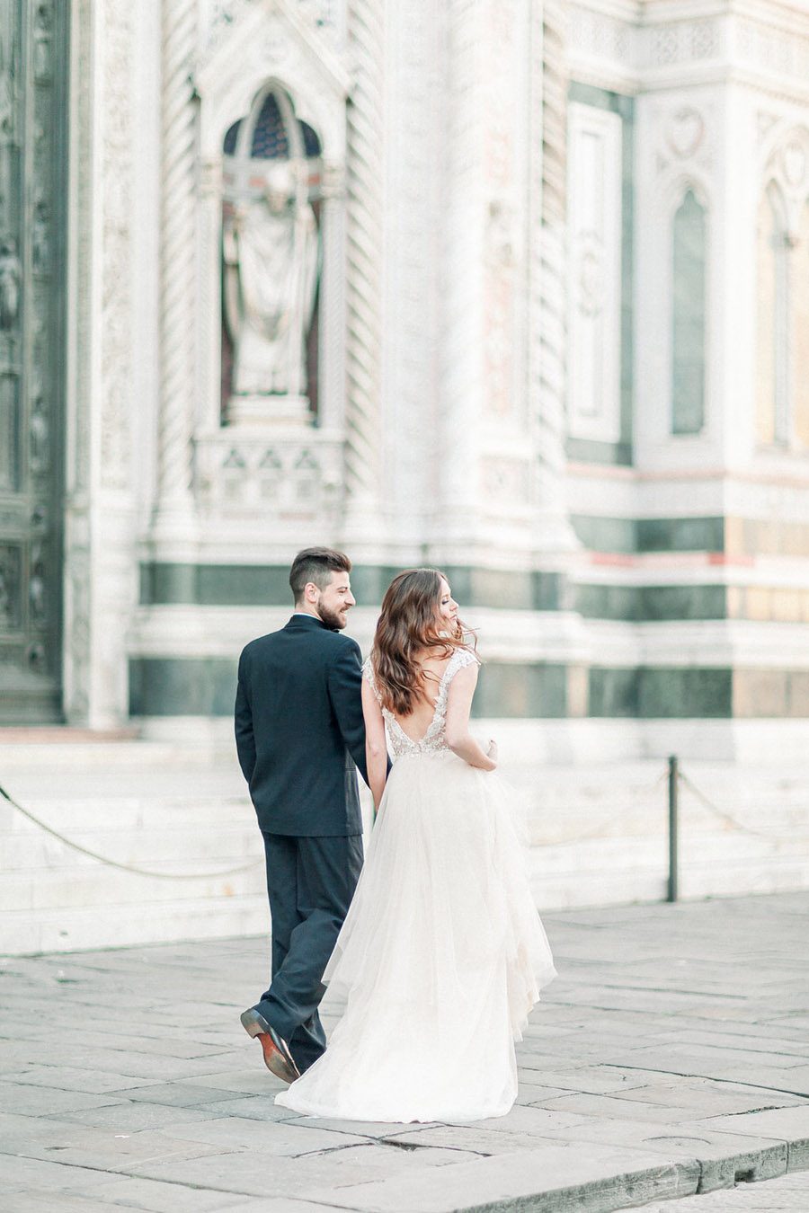 Tuscany Italian wedding ideas styling tips with Sonya Lalla Photography on English-Wedding.com (43)