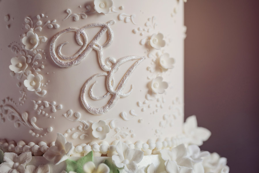 Beautiful wedding cakes by The Frostery - trends and ideas for 2019 (22)