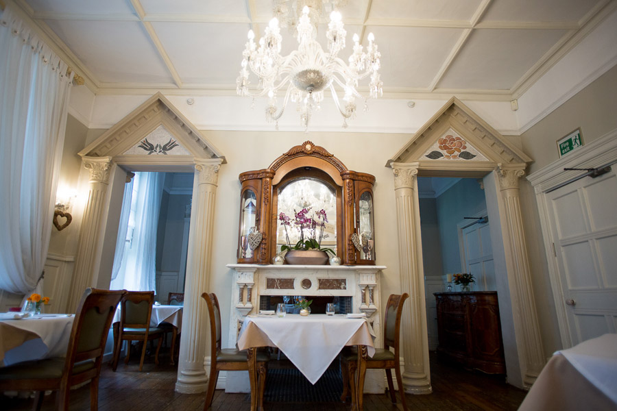 A review of Berwick Lodge on English-Wedding.com by Bristol wedding photographer Martin Dabek (9)