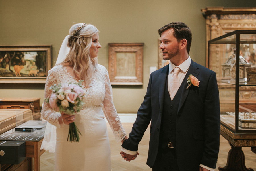 Ginger and Jamie's Ashmolean Museum wedding in Oxford, photo credit MT Studio Photography (24)