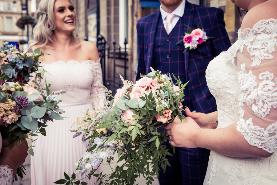 Gorgeous mixed summer florals for a romantic countryside wedding near Huddersfield, with Photography by Kathryn (15)