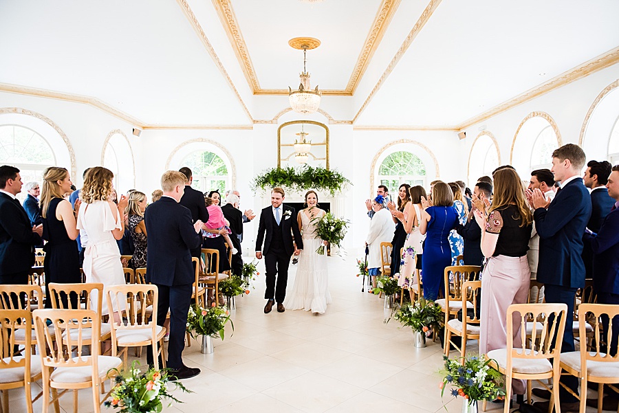 Elegant and summery Northbrook Park wedding with Fiona Kelly Photography (16)